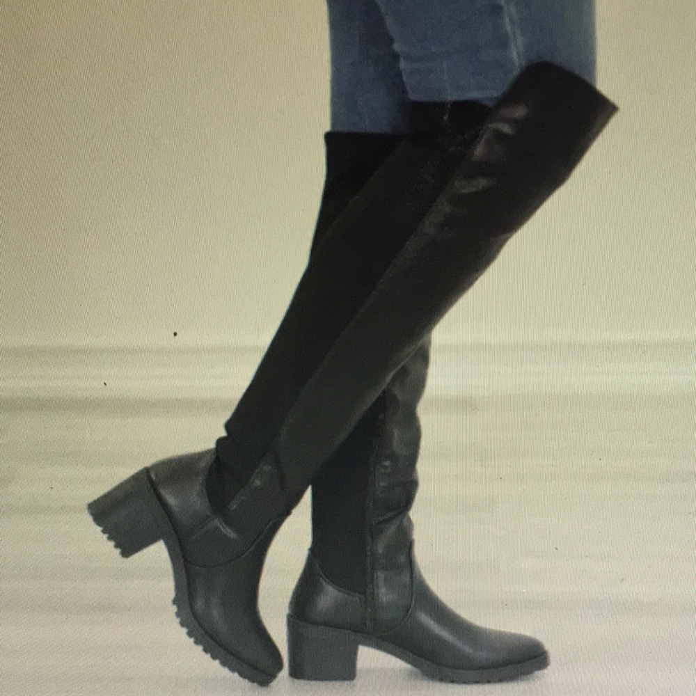 Women's Black Knee-High Boots